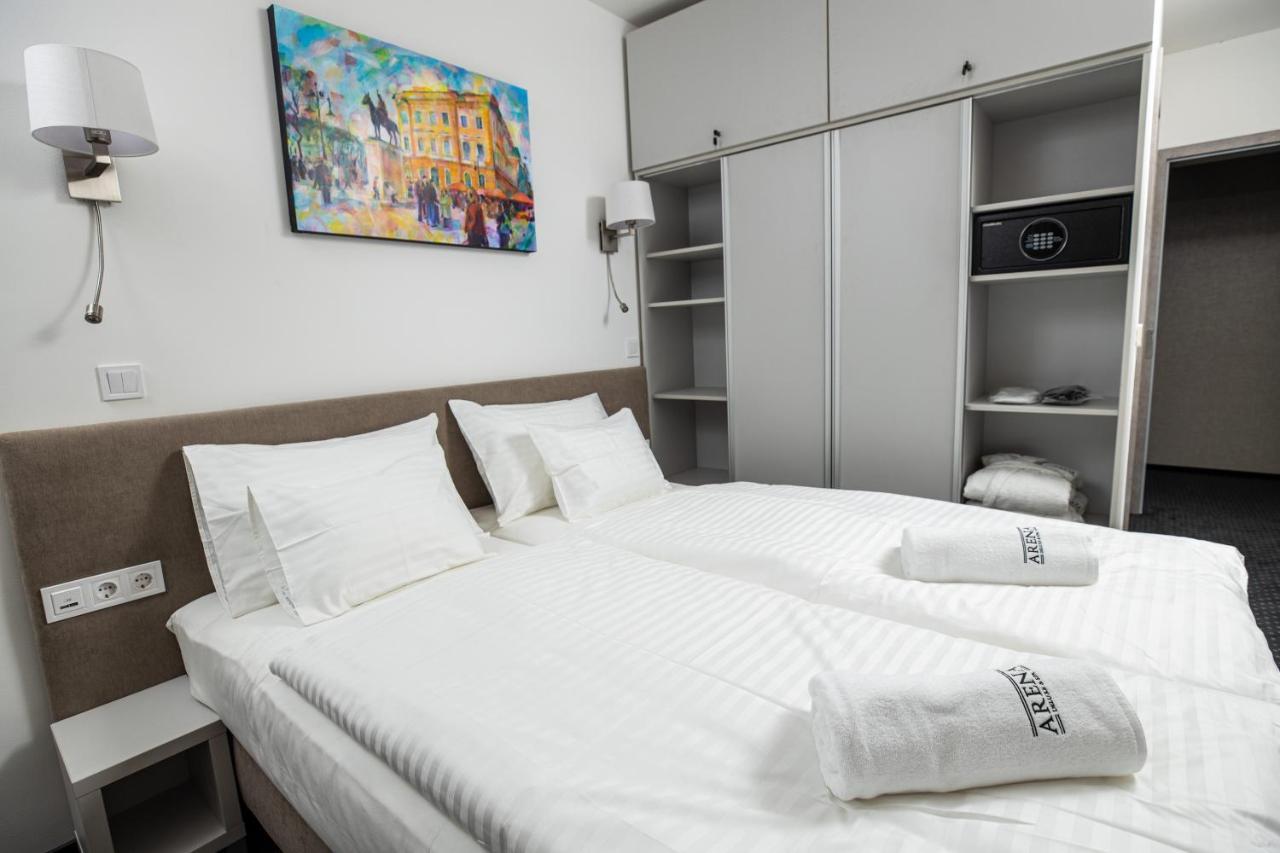 Arena Deluxe & Spa Szeged Eksteriør billede