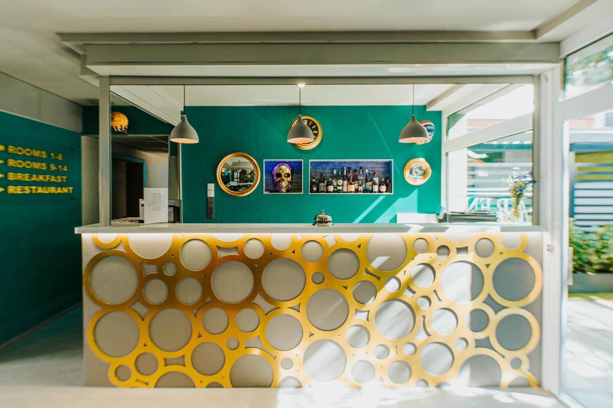 Arena Deluxe & Spa Szeged Eksteriør billede
