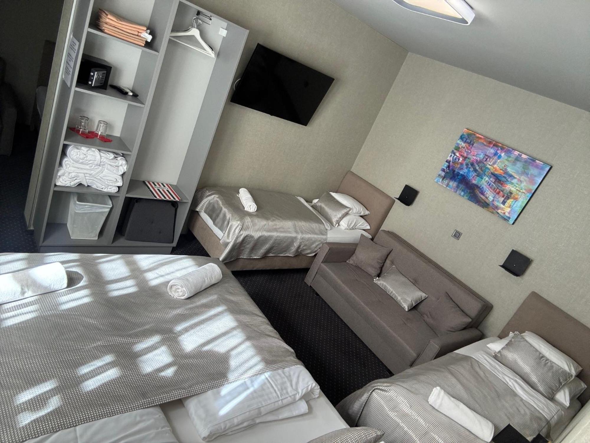 Arena Deluxe & Spa Szeged Eksteriør billede