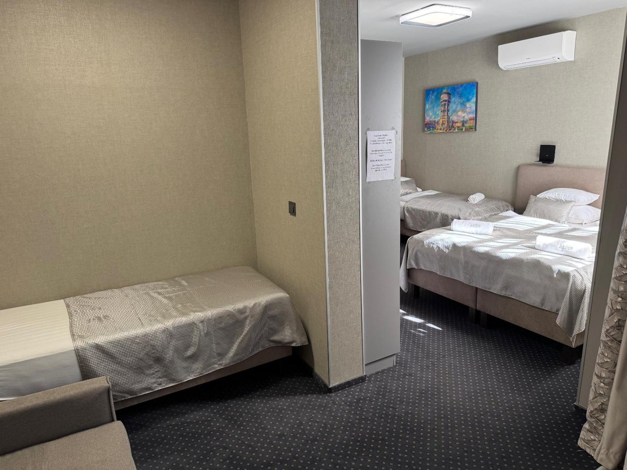 Arena Deluxe & Spa Szeged Eksteriør billede